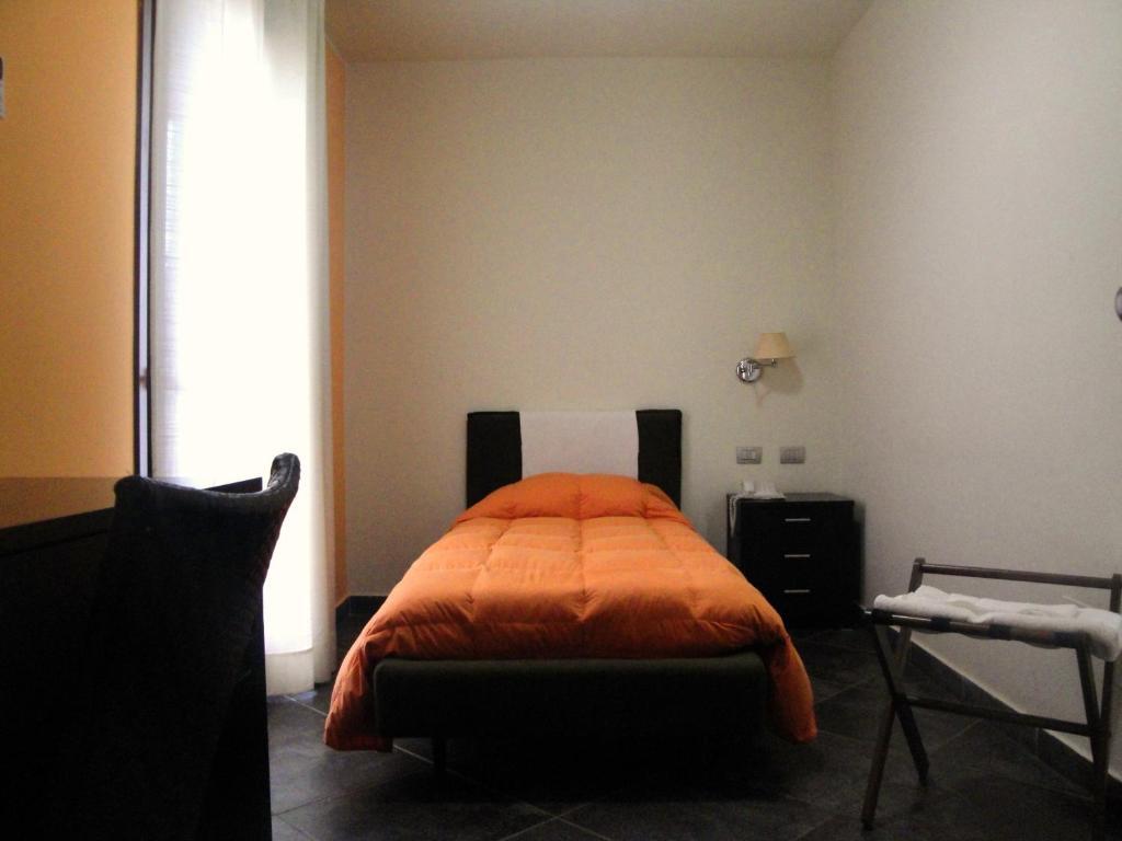 Hotel La Cavalera Augusta Ruang foto