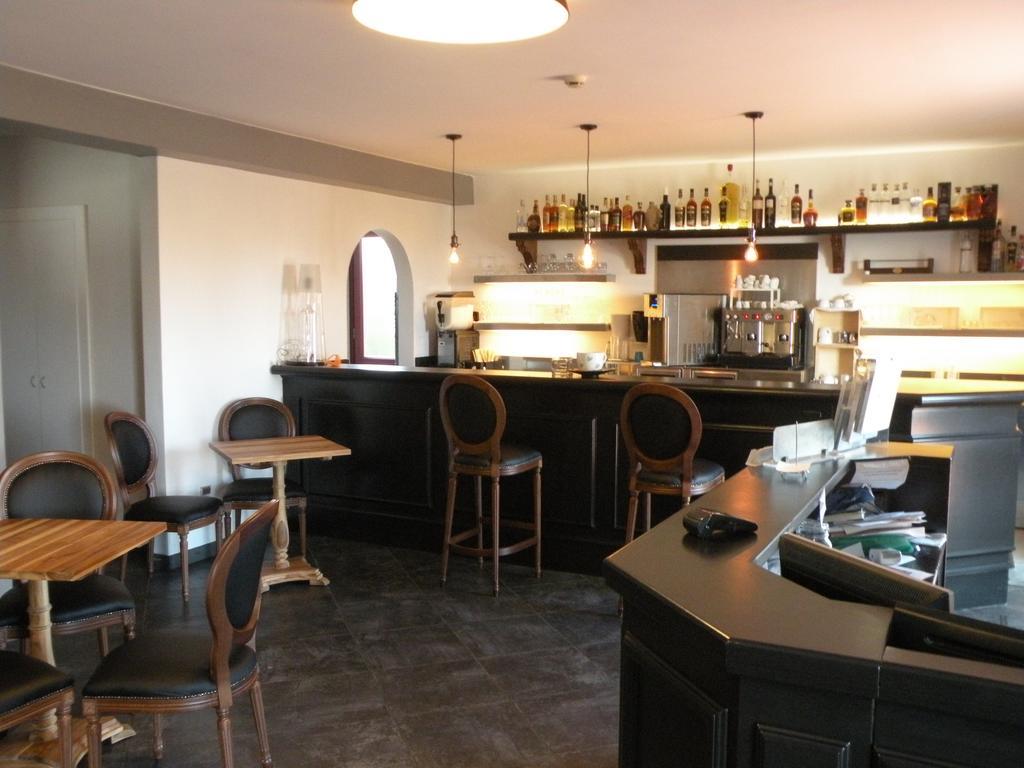 Hotel La Cavalera Augusta Bagian luar foto