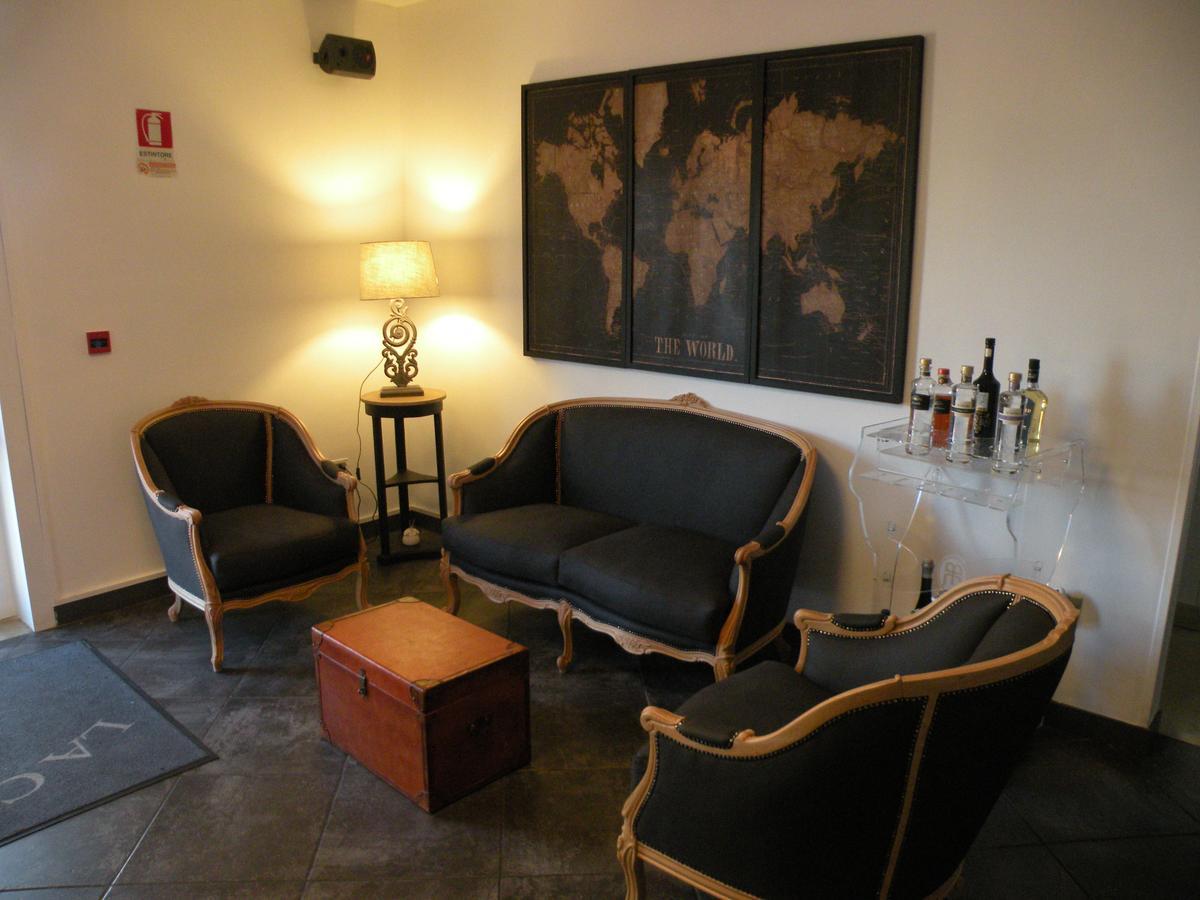 Hotel La Cavalera Augusta Bagian luar foto